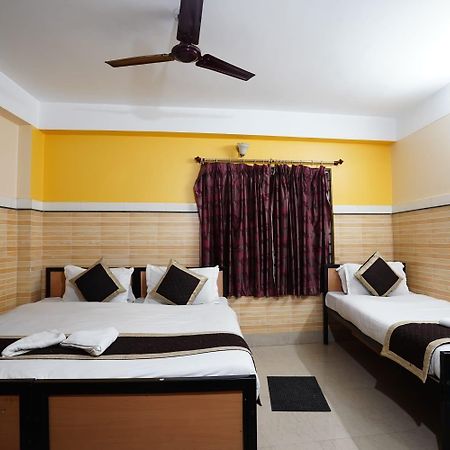Tirupati Lodge Njp Siliguri Eksteriør bilde