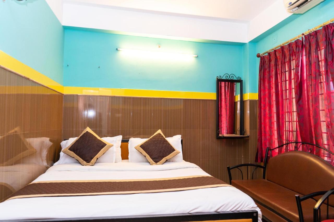 Tirupati Lodge Njp Siliguri Eksteriør bilde