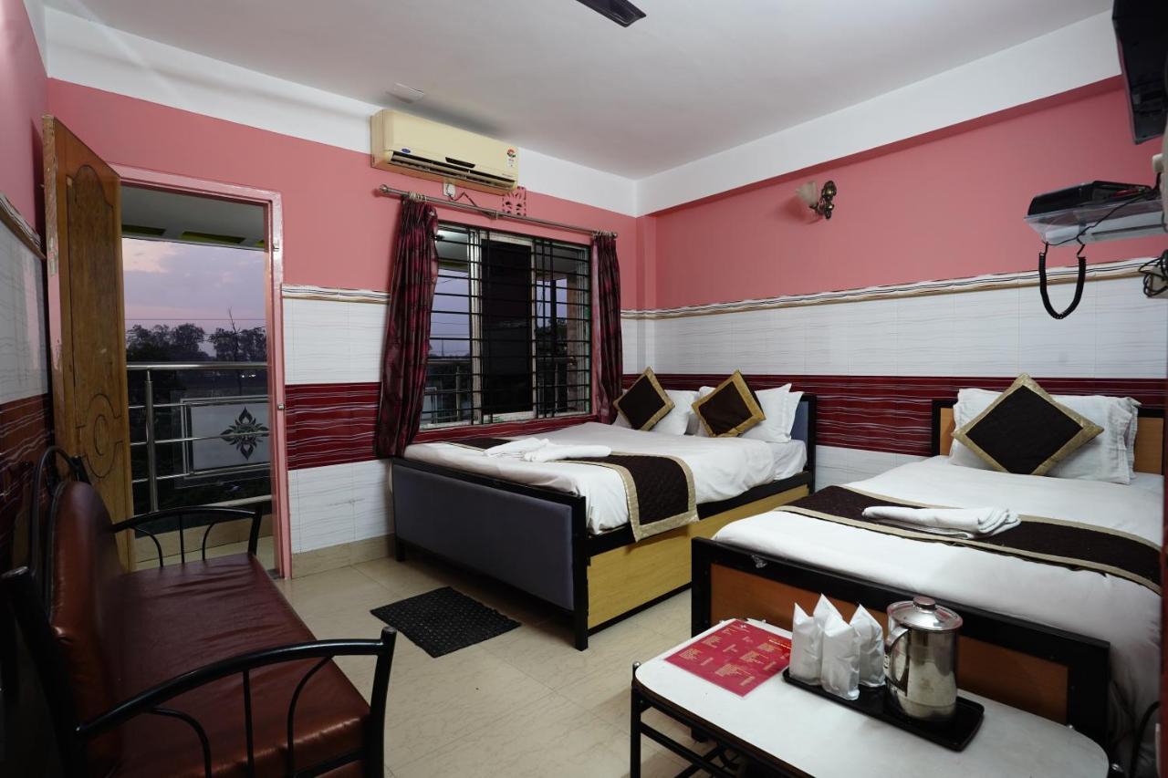 Tirupati Lodge Njp Siliguri Eksteriør bilde