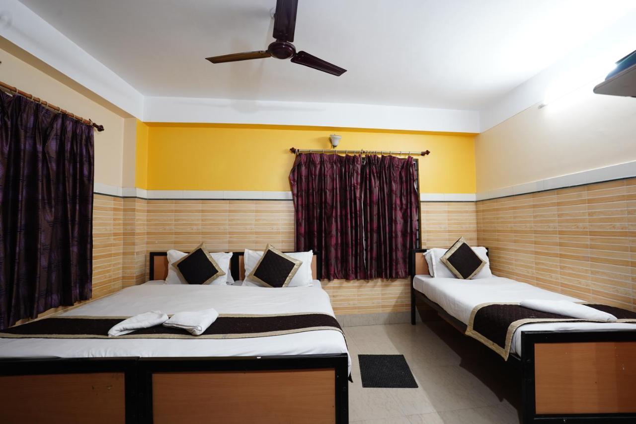 Tirupati Lodge Njp Siliguri Eksteriør bilde