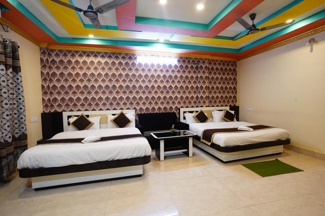 Tirupati Lodge Njp Siliguri Eksteriør bilde