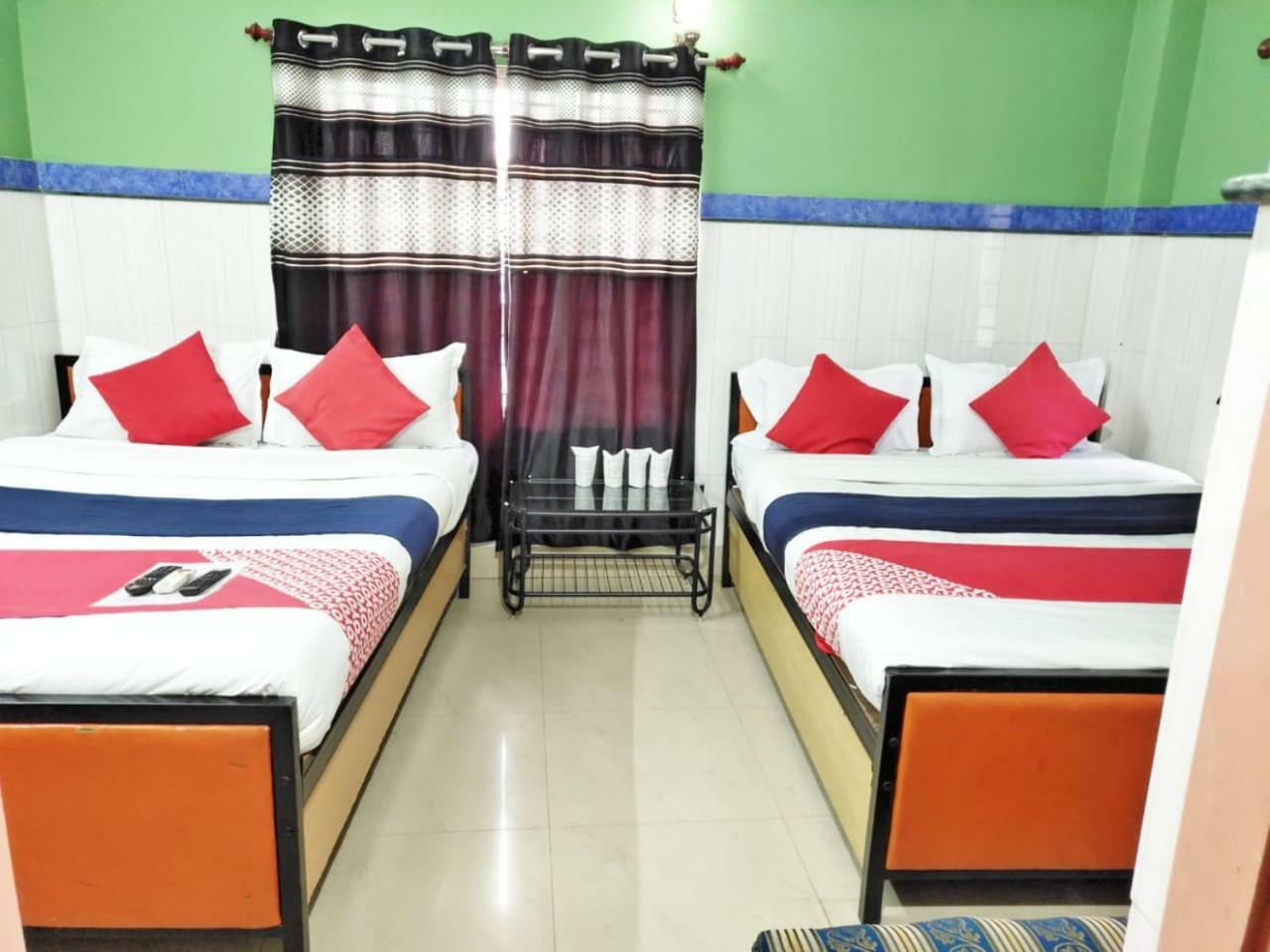 Tirupati Lodge Njp Siliguri Eksteriør bilde
