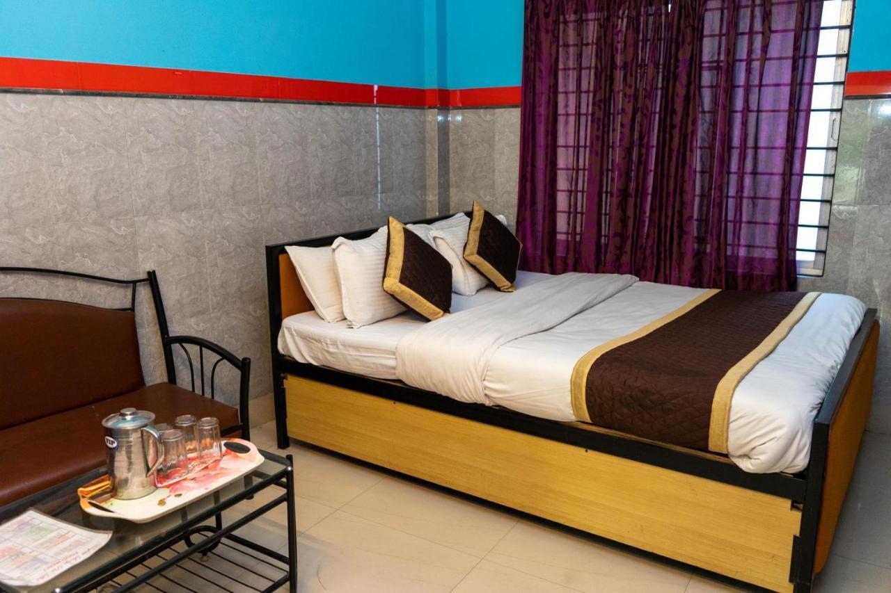 Tirupati Lodge Njp Siliguri Eksteriør bilde