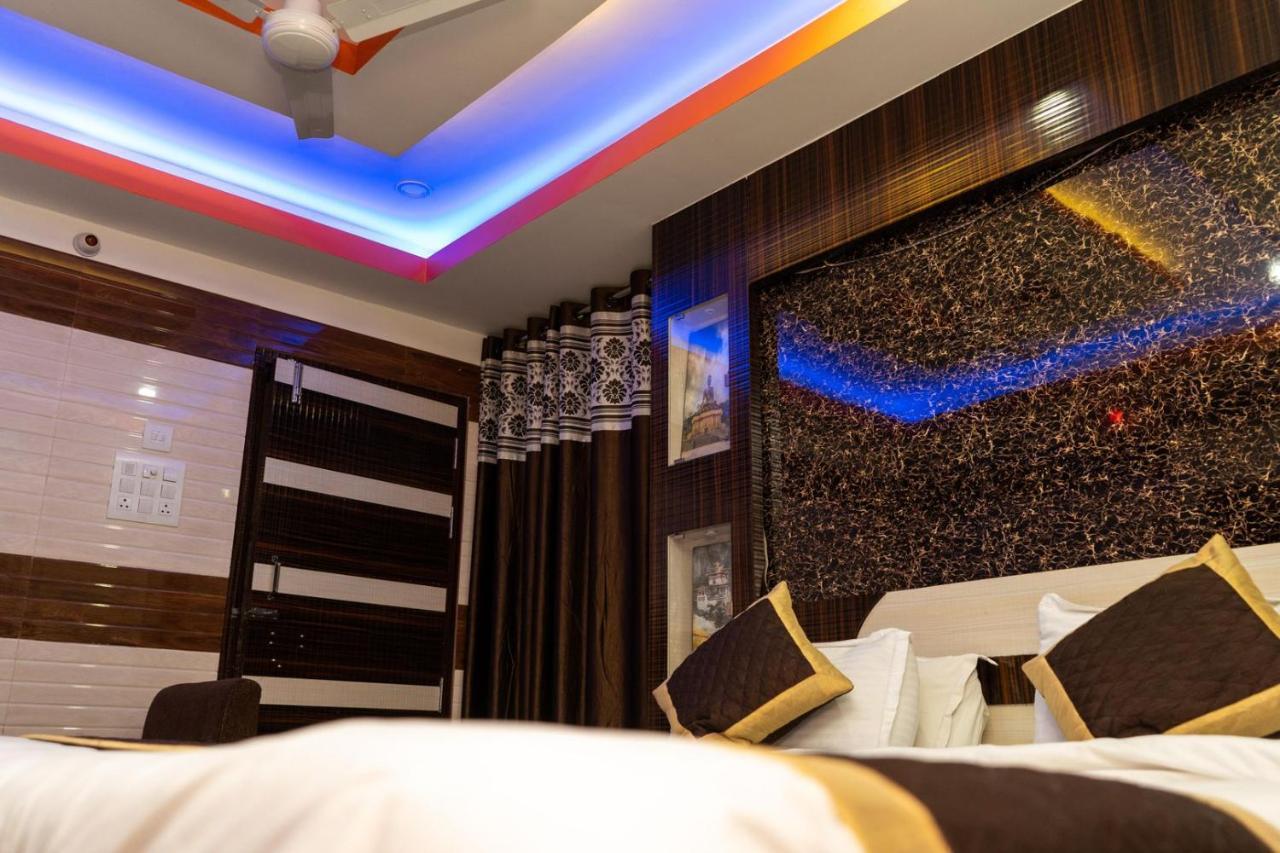 Tirupati Lodge Njp Siliguri Eksteriør bilde